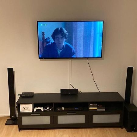 Helle 2-Zimmer Wohnung, Nicht Mehr Verfuegbar エルランゲン エクステリア 写真