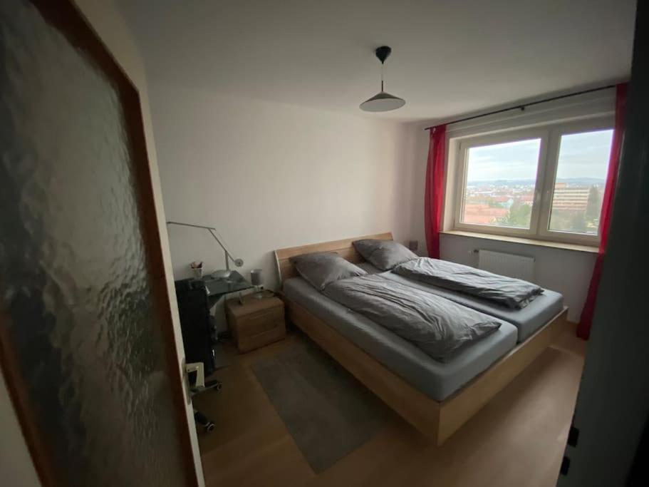 Helle 2-Zimmer Wohnung, Nicht Mehr Verfuegbar エルランゲン エクステリア 写真